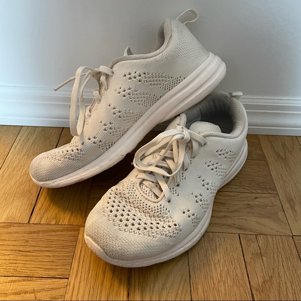 APL Techloom Pro Sneakers